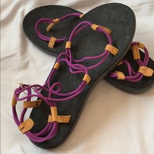 Teva Voya Infinity, size 11